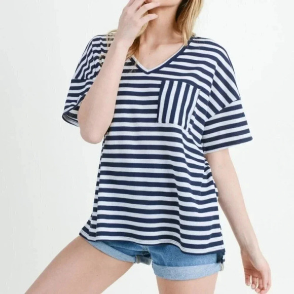 NEW Cotton Bleu Navy and White Ribbed High Low Top Size Small - Picture 3 of 6